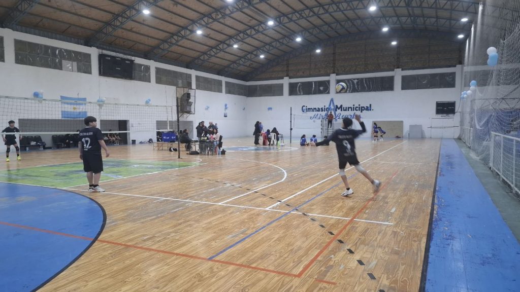 Instancia Finales de Beach Vóley en el Gimnasio Municipal Mirta Reartes