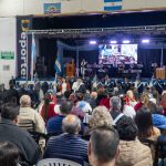 Caleta Olivia conmemoró el Día de la Independencia con un emotivo acto patrio en el Complejo Deportivo Municipal