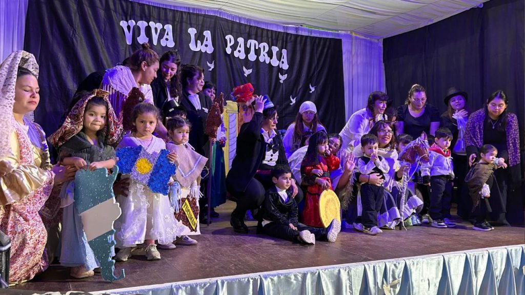 Jardines Maternales municipales celebraron el “Día de la Independencia”