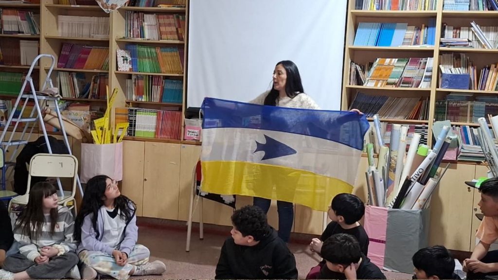 El Municipio promueve la interculturalidad en las escuelas primarias