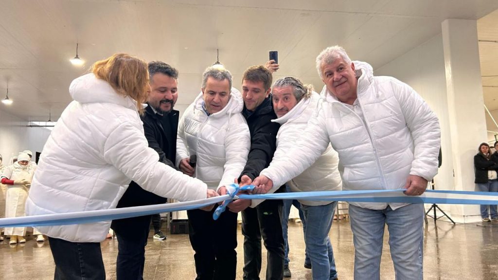 Pablo Carrizo destacó la ampliación de “Marina Austral” como una apuesta al desarrollo productivo local