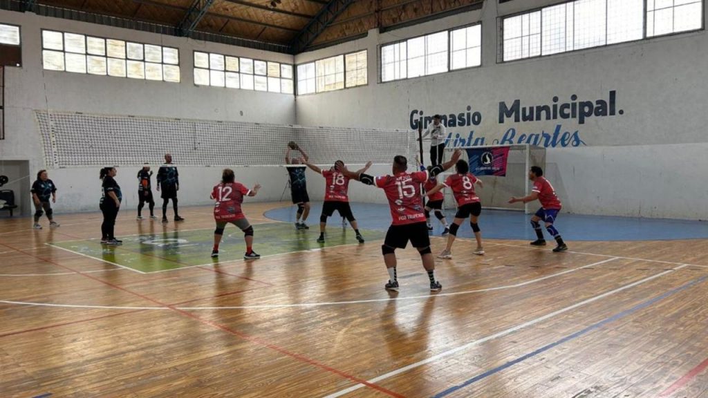 La Escuela Municipal de Cachibol representará a Caleta Olivia y a la Argentina en México