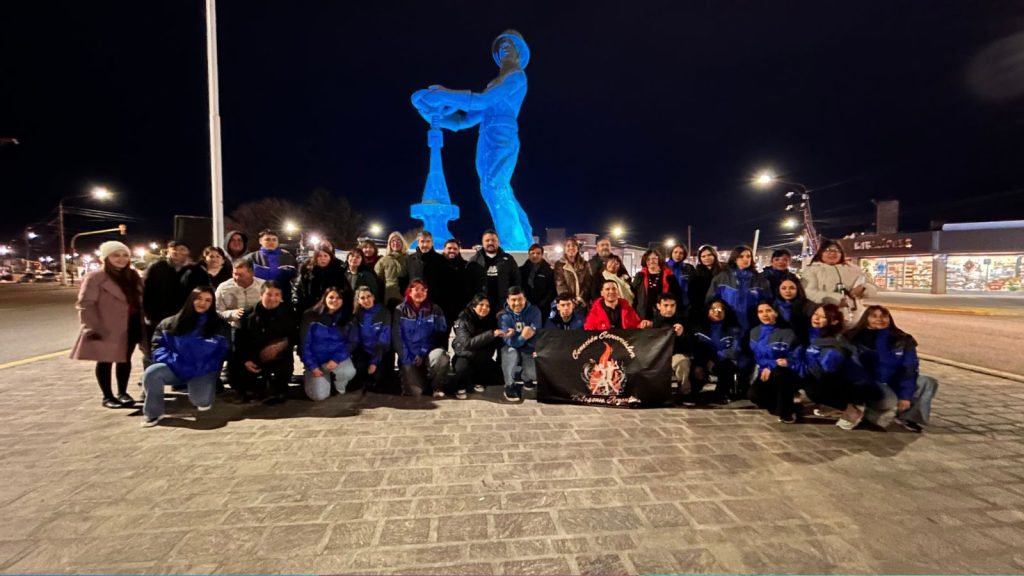 El Gorosito se iluminó para dar inicio a la Semana del Turismo