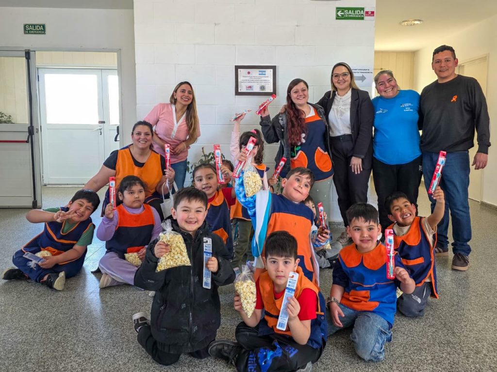 El CIC 17 de Octubre abrió sus puertas a una propuesta educativa sobre salud bucal