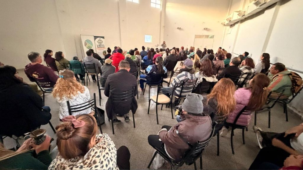 Punto Orgánico inició la primera capacitación del programa Activa tu Huerta