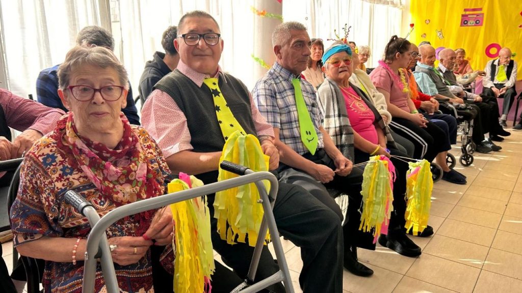 El Hogar de Ancianos celebró la llegada de la primavera