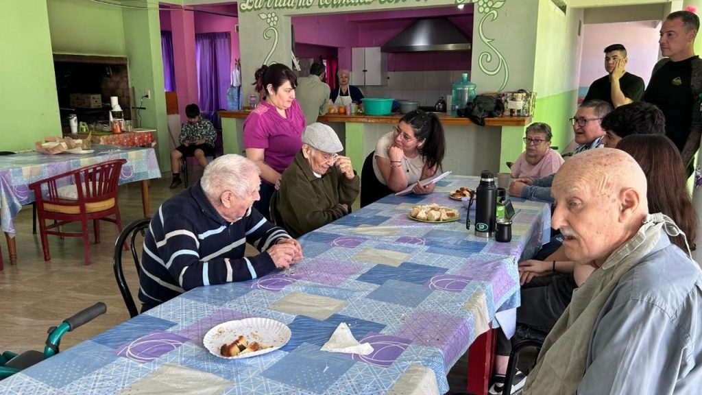 El Hogar de Ancianos impulsa nuevas propuestas lúdico-recreativas para sus residentes